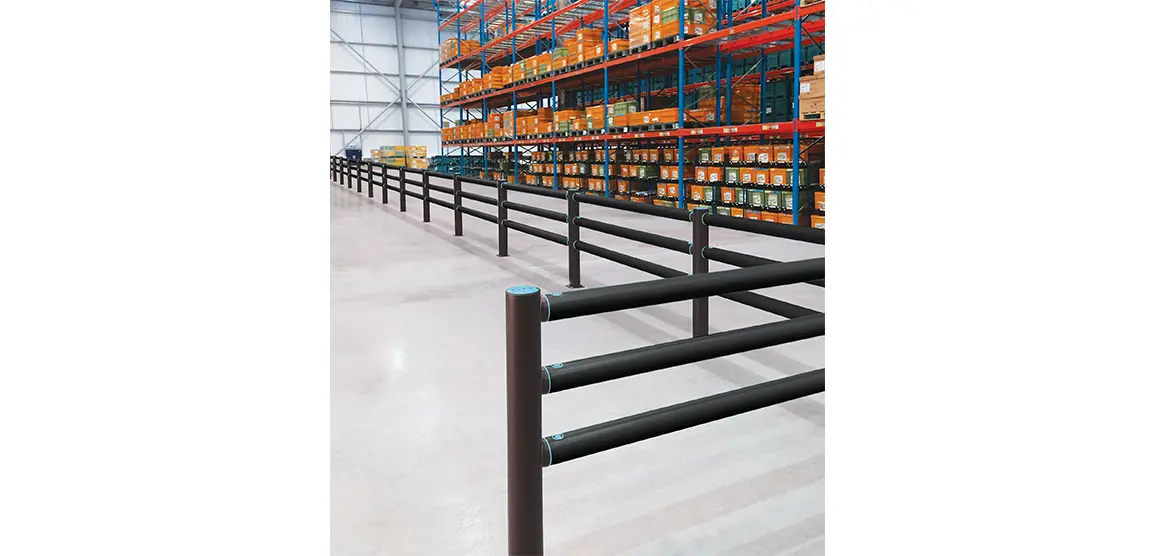 iFlex Pedestrian Barrier 3 Rail Cold Storage - Image 2